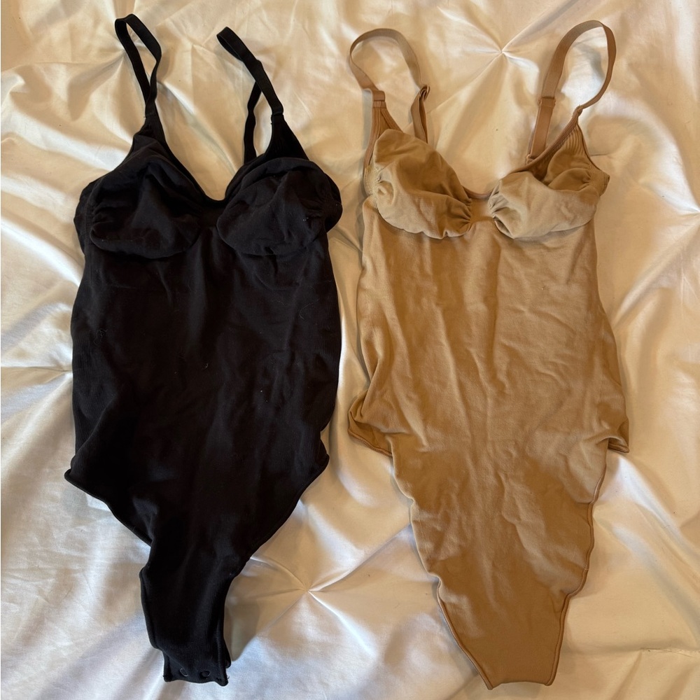 SKIMS Black & tan Shapewear Bodysuits - set of 2